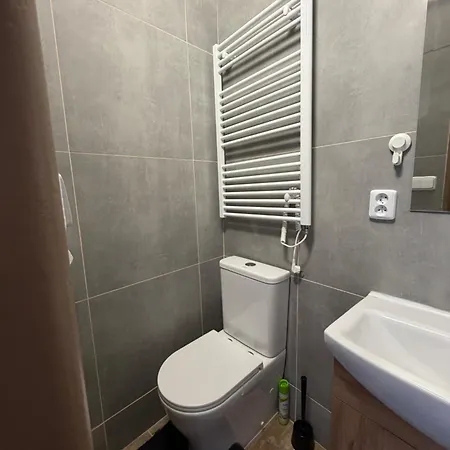 Hostel U Letiště V Mladé Boleslavi *