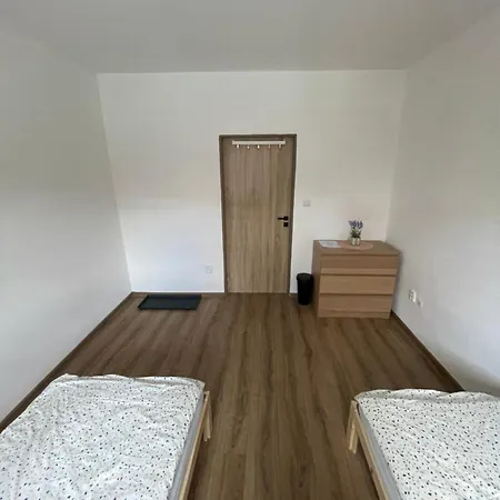 U Letiště V Mladé Boleslavi Hostel