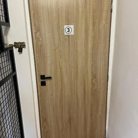 U Letiště V Mladé Boleslavi Hostel *