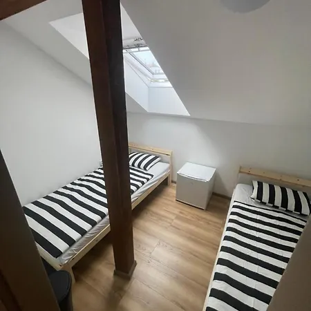 Hostel U Letiště V Mladé Boleslavi